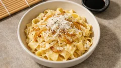 生クリームなしで濃厚に：アントティロで作る手打ちフレッシュパスタのやさしいソース