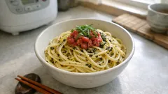 お茶づけの素で味が決まる：梅と青じそのさっぱり和風パスタ（混ぜるだけ）