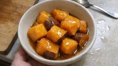 ほくほく甘い、さつまいものバター煮。少ない材料でやさしく作れる一皿