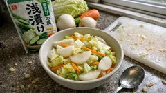 「松茸の味お吸いもの」で味がぶれない。カブと白菜のポリ袋浅漬け（火を使わず一晩）